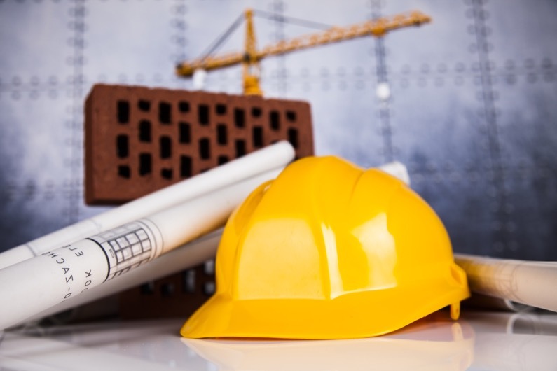 Buildings under construction and crane insurance